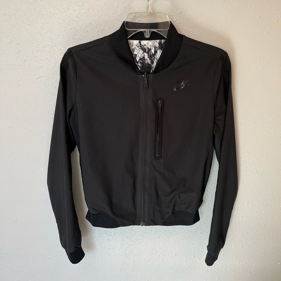 NIKE Bonded Reversible Jacket - Picture 8 of 9